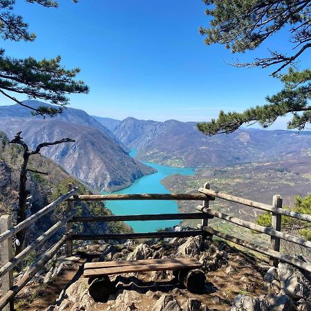 Appartamento Dren - Banjska Stena Mitrovac Esterno foto